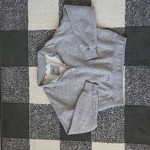 Madewell Tops - Madewell Henley sweatshirt